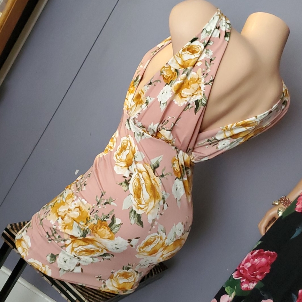 Drop Dead Gorgeous Little Dress. - Picture 11 of 12